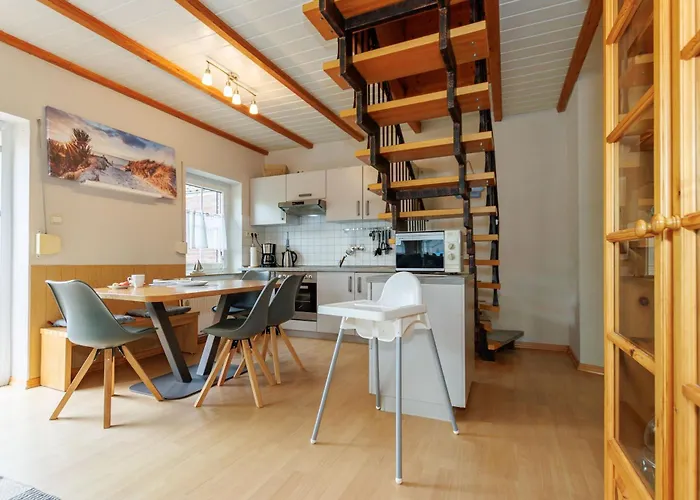 Huus Waeller * Werdum